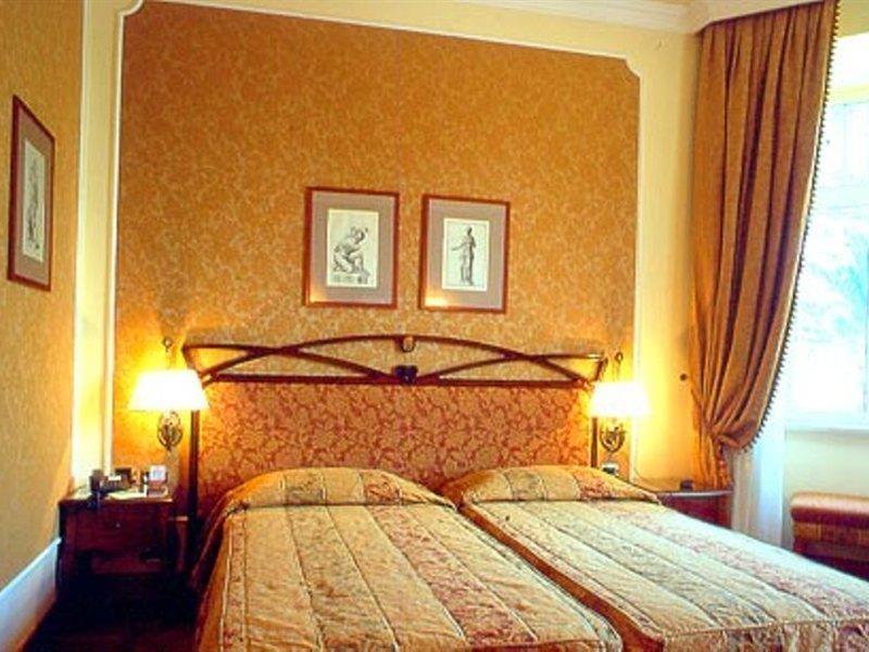 Hotel Villa Morgagni Рим Екстер'єр фото